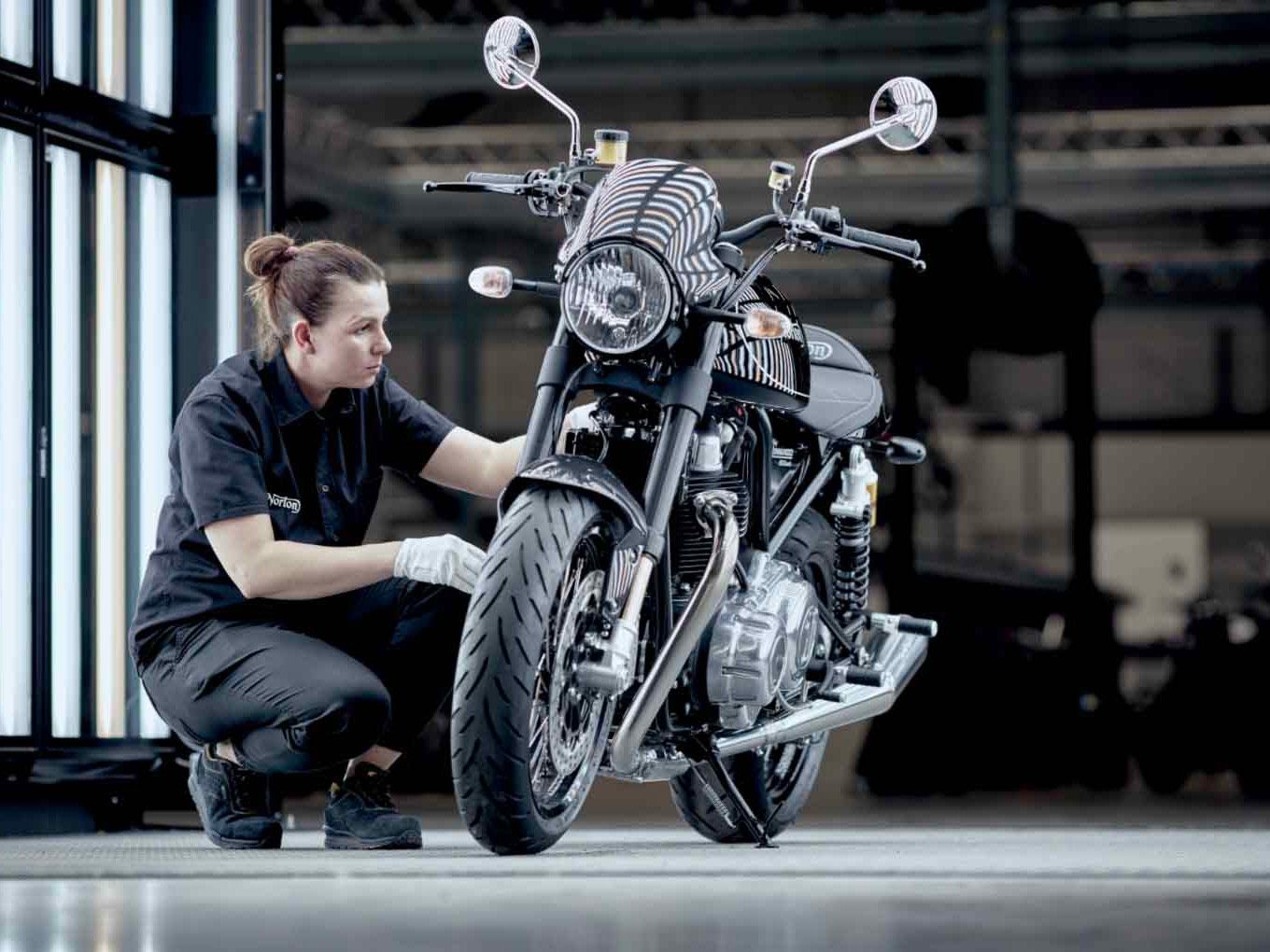 TVS-owned Norton Motorcycles Reveals the Norton Commando 961 bike