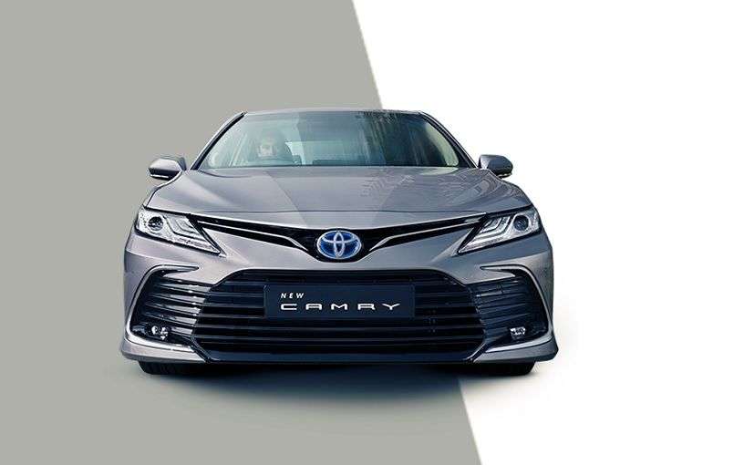Toyota Camry Facelift Launched in India at Rs. 41.7 lakhs Toyota_Camry_Facelift_Launched_in_India_at_Rs_41_7_lakhs_b321cd9289.jpg