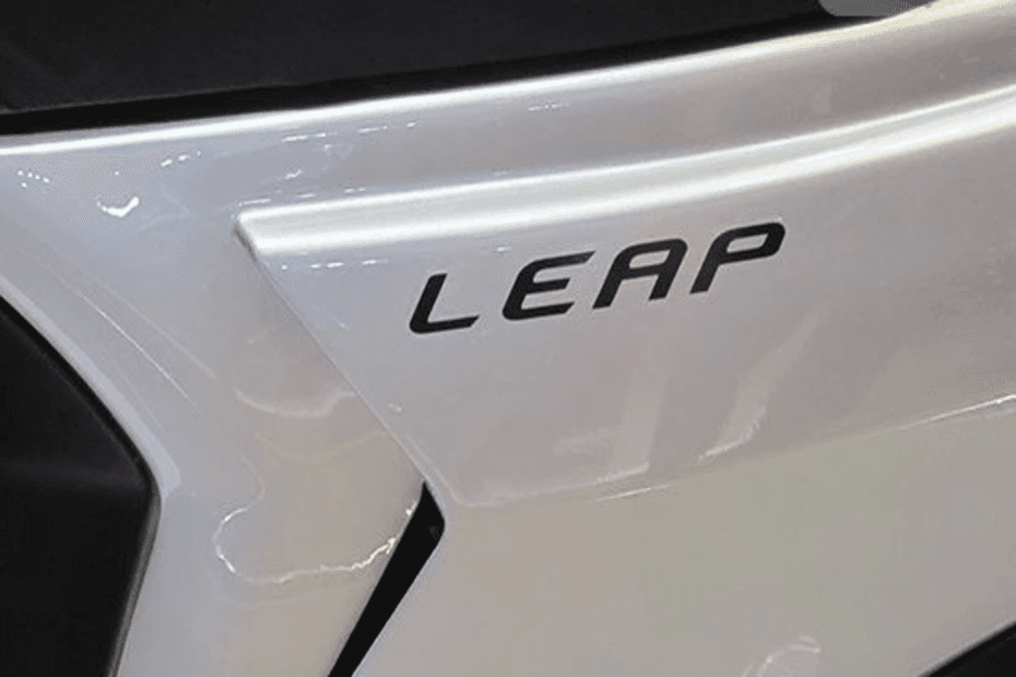  Hero Leap Hybrid SES Exterior Image