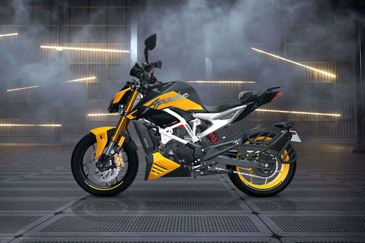 Apache RTR310 left side Apache RTR310 left side