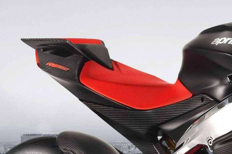 Aprilia RS 660 grab rail Aprilia RS 660 grab rail