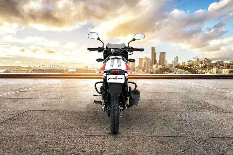 Bajaj Pulsar 150 Rear View Bajaj Pulsar 150 Rear View