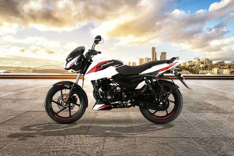 Bajaj Pulsar 150 Left View Bajaj Pulsar 150 Left View