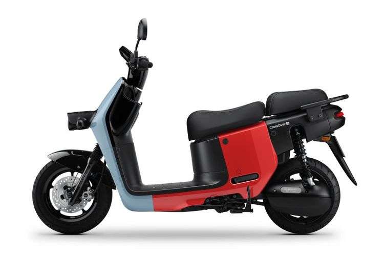 Gogoro Crossover Left side Gogoro Crossover Left side