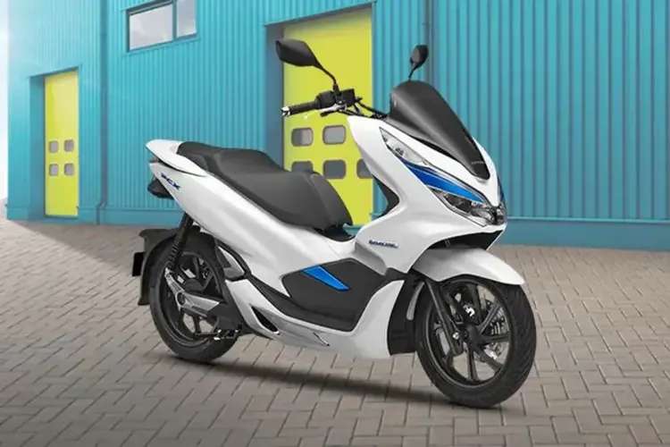 Honda PCX Electric Right Front Three Quarter Honda PCX Electric Right Front Three Quarter