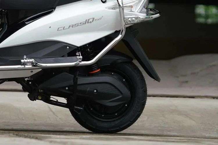 Okaya Classiq Rear Tyre Okaya Classiq Rear Tyre