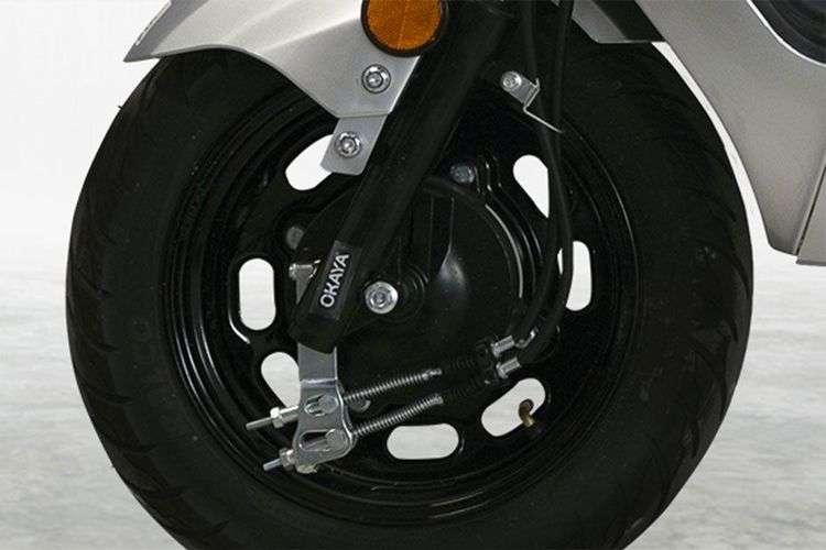 Okaya-Faast-F2T_front-tyre Okaya-Faast-F2T_front-tyre