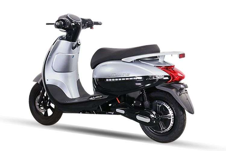 Sokudo-Acute-rear-left-side-view Sokudo-Acute-rear-left-side-view