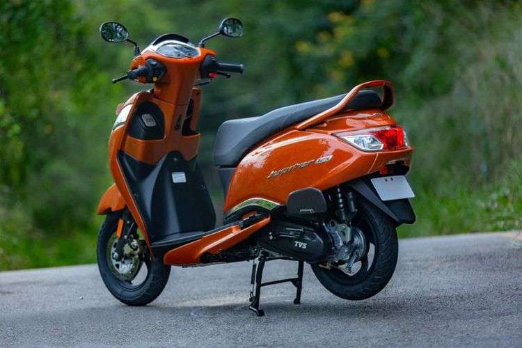TVS Jupiter 125 Right side Rear quarter 3 TVS Jupiter 125 Right side Rear quarter 3