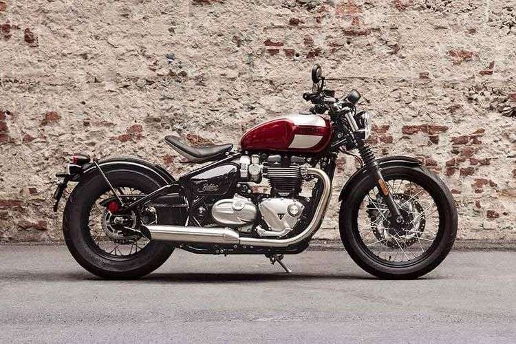 Triumph Bonneville Bobber Right Side View Triumph Bonneville Bobber Right Side View