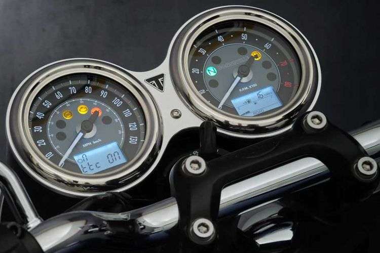 Triumph Bonneville T100 Instrumental Cluster Triumph Bonneville T100 Instrumental Cluster