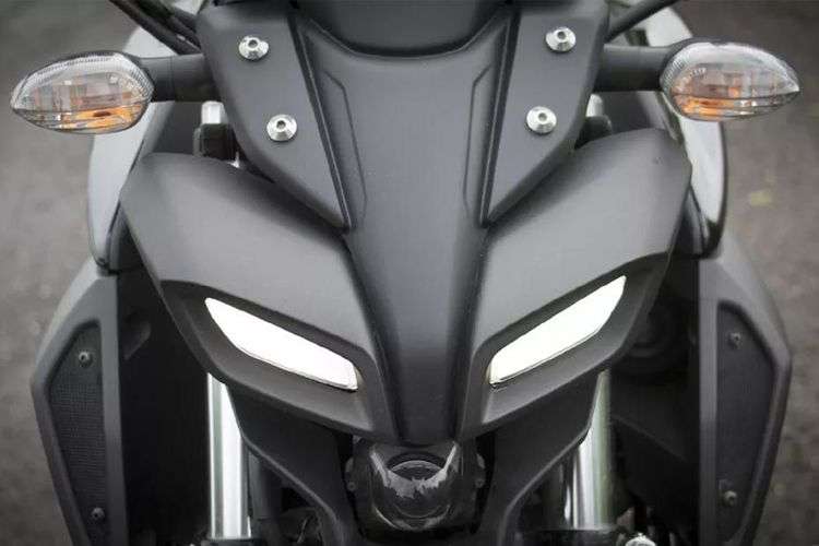 Yamaha MT 15 V2 images Yamaha MT 15 V2 images