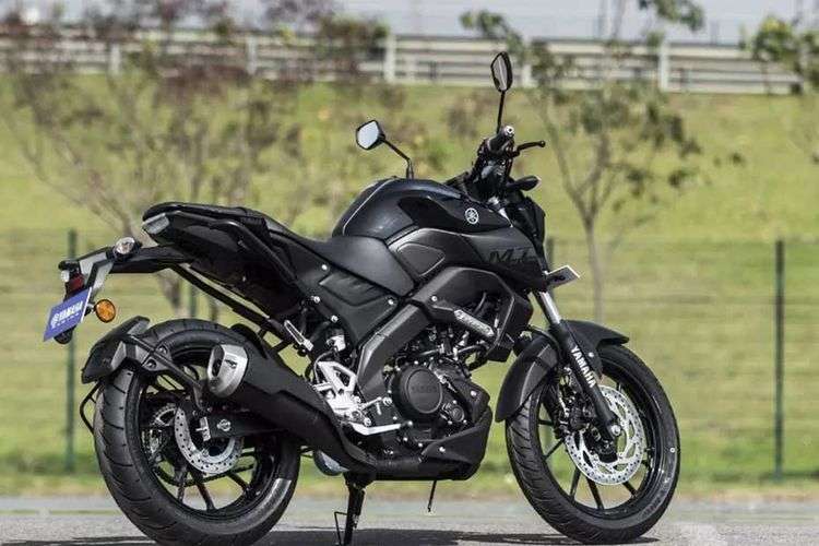 Yamaha MT 15 V2 Right Side Quarter Three Yamaha MT 15 V2 Right Side Quarter Three