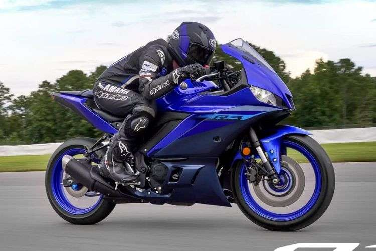Yamaha R3 Right side Yamaha R3 Right side