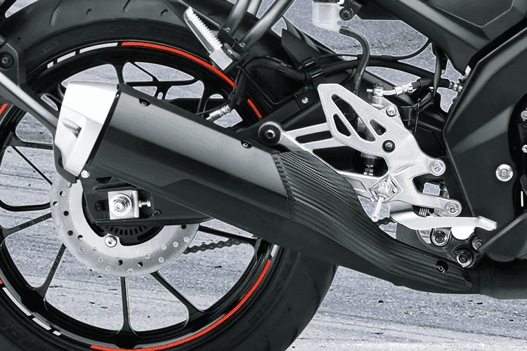 Yamaha R15S Exchaust Yamaha R15S Exchaust