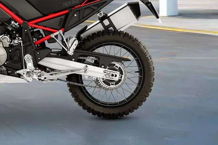 Aprilia Tuareg 660 Rear Tyre Aprilia Tuareg 660 Rear Tyre