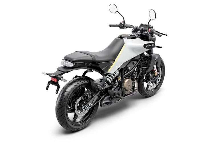 Husqvarna Vitpilen 250 Right Rear Three Quarter Husqvarna Vitpilen 250 Right Rear Three Quarter