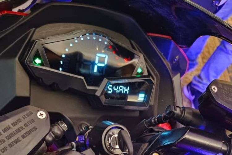 Okaya Ferrato Disruptor Speedometer Okaya Ferrato Disruptor Speedometer
