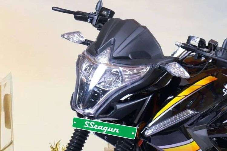 Seeka SSeagun Headlight Seeka SSeagun Headlight
