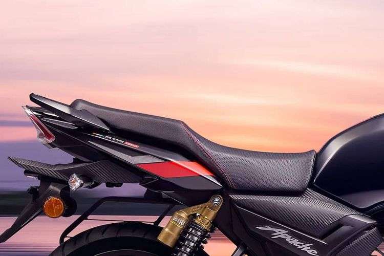 TVS Apache RTR 180 Seat TVS Apache RTR 180 Seat