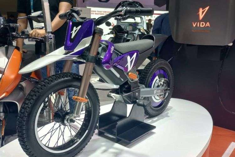 Vida E-Dirt Bike Left Front Three Quarter Vida E-Dirt Bike Left Front Three Quarter