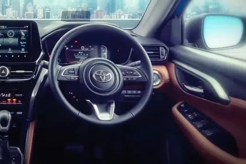 Toyota Urban Cruiser hyryder steering