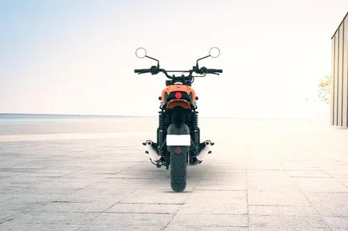 Yezdi Motorcycles Roadking