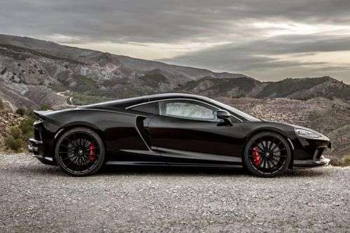 McLaren GT right side view McLaren GT right side view