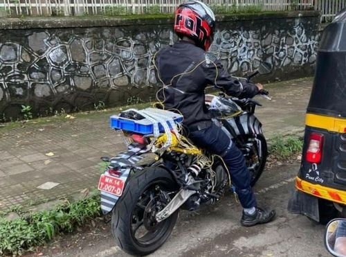 New KTM 390 Duke with revised engine and chassis spotted in India New KTM 390 Duke with revised engine and chassis spotted in India