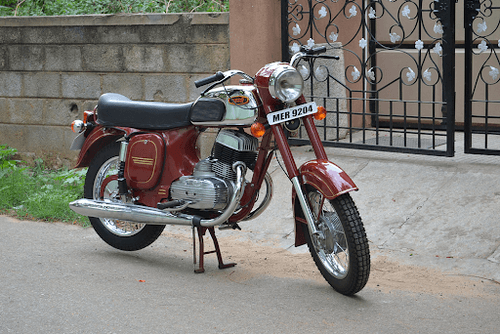 5 Classic Bikes in India that should Come Back to Life