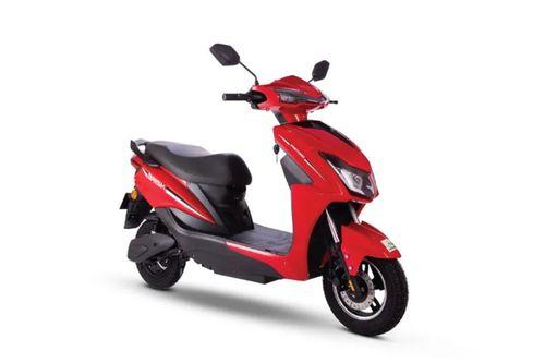 AMO Electric Brisk scooter scooters