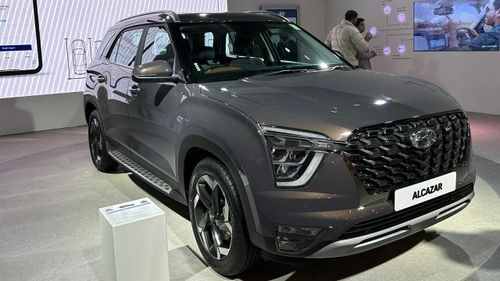 Two Hyundai Upcoming Cars slated to launch in March 2023: Hyundai Verna 2023 & Alcazar