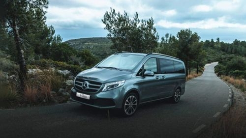 एंड्रयू टेट कार कलेक्शन और नेट वर्थ 2024 एंड्रयू टेट कार कलेक्शन और नेट वर्थ 2024