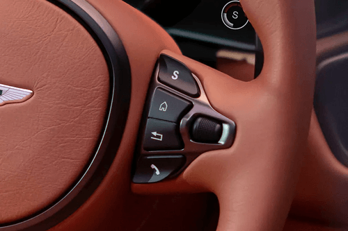 Aston Martin DBX steering control