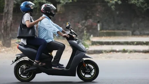 Ather Energy registers record breaking month: Two-wheeler EV Sales Report September'22 Ather Energy registers record breaking month: Two-wheeler EV Sales Report September'22
