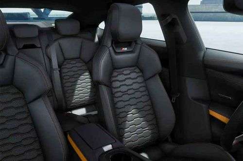 Audi RS e-tron GT Door view of Driver seat Audi RS e-tron GT Door view of Driver seat