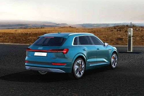 Audi E-tron Right Side Rear View Audi E-tron Right Side Rear View
