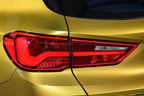 BMW X2 Tail Light