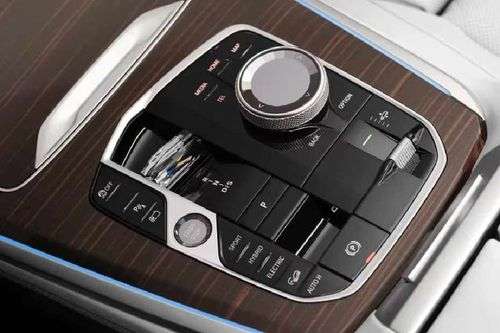 BMW X5 Facelift Interior Image BMW X5 Facelift Interior Image