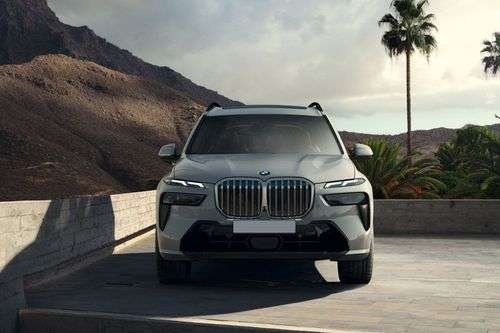 BMW_X7_front-view BMW_X7_front-view