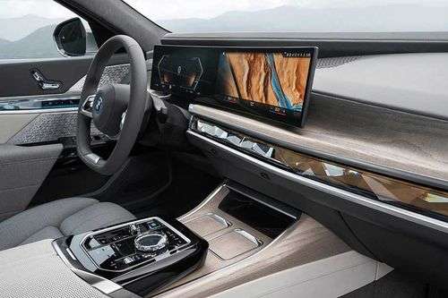 BMW i7 Dashboard BMW i7 Dashboard