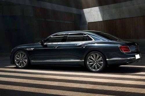 Bentley Flying Spur Left Side View Bentley Flying Spur Left Side View