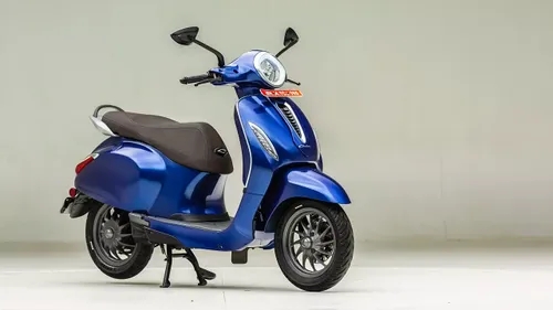 Single variant Bajaj Chetak e-scooter launched at 1.34 lakh Single variant Bajaj Chetak e-scooter launched at 1.34 lakh