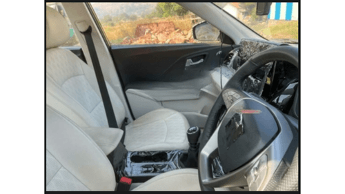 2024 Mahindra XUV300 Facelift Spied, Interior Revealed