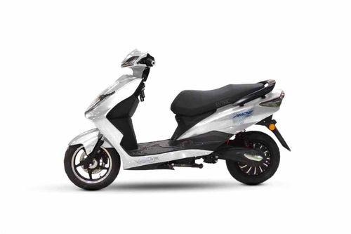 Evtric Motors Ride scooter scooters