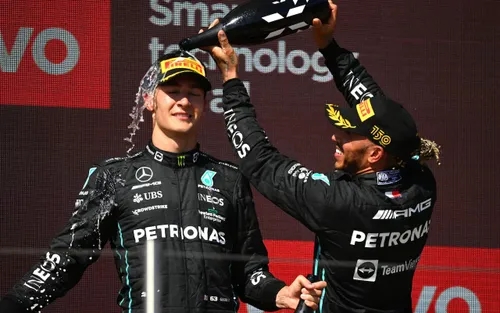F1 French GP: Leclerc crashes out; Verstappen overpowers Hamilton to win the French GP F1 French GP: Leclerc crashes out; Verstappen overpowers Hamilton to win the French GP
