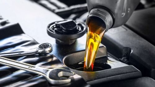 How to Check Car’s Engine Oil Level - A detailed Step-by-Step Guide How to Check Car’s Engine Oil Level - A detailed Step-by-Step Guide