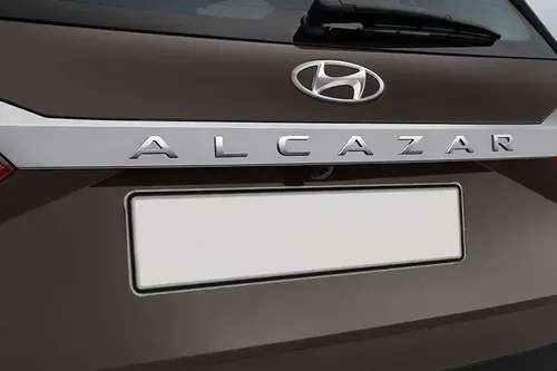 Hyundai Alcazar Rear View Hyundai Alcazar Rear View