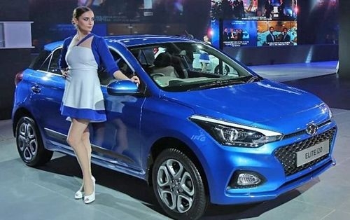 Top 4 Cars for Women in 2021 – Price, Mileage, Specifications