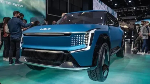 Kia EV9 Concept teased ahead of display at the 2023 Auto Expo Kia EV9 Concept teased ahead of display at the 2023 Auto Expo